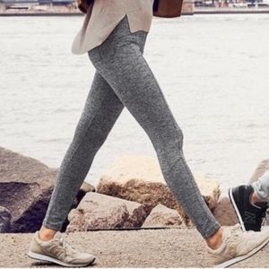 Athleta herringbone Metro high waisted tight leggings stretchy L four pockets